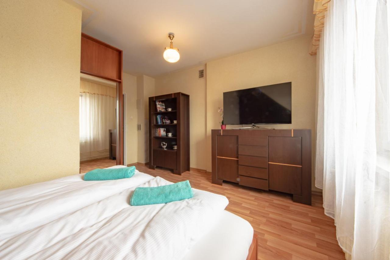 Admiral Aqua Resort Миелно Екстериор снимка